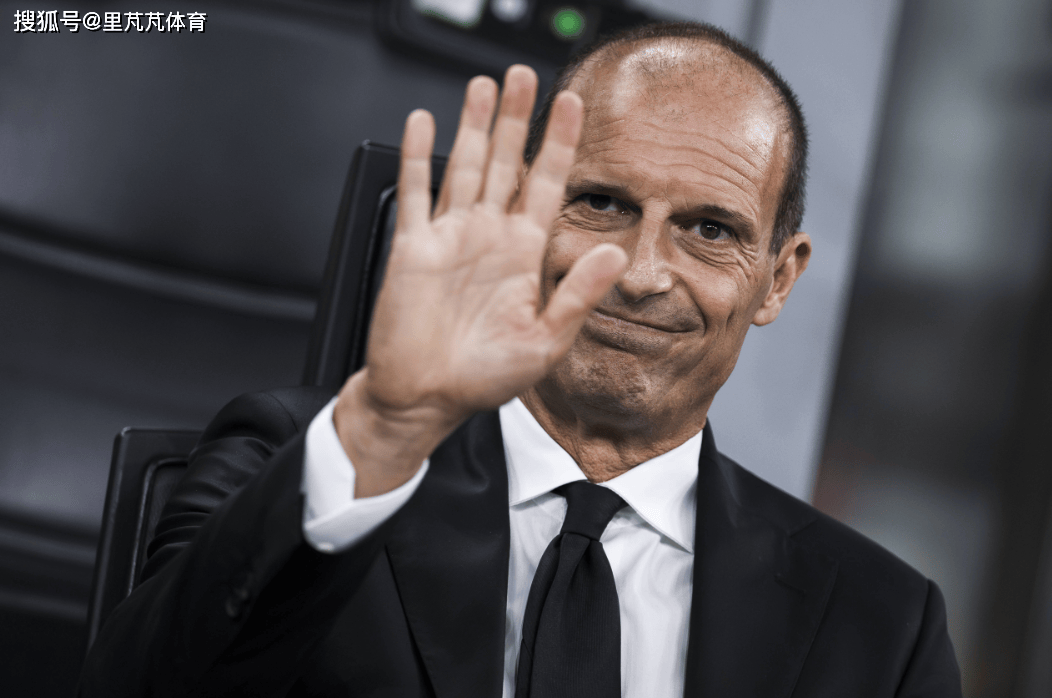 c7c7.app-AC米兰憾平那不勒斯，错失登顶良机的简单介绍