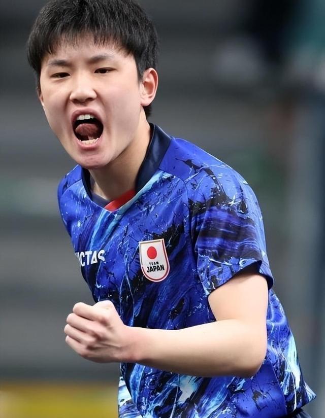 关于贝尔萨首度亮相中超,施展新战术引发期待的信息 关于贝尔萨首度亮相中超,施展新战术引发期待的信息